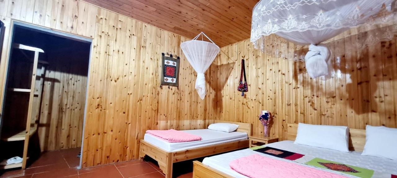 Bac Ha Threeland Homestay Екстериор снимка